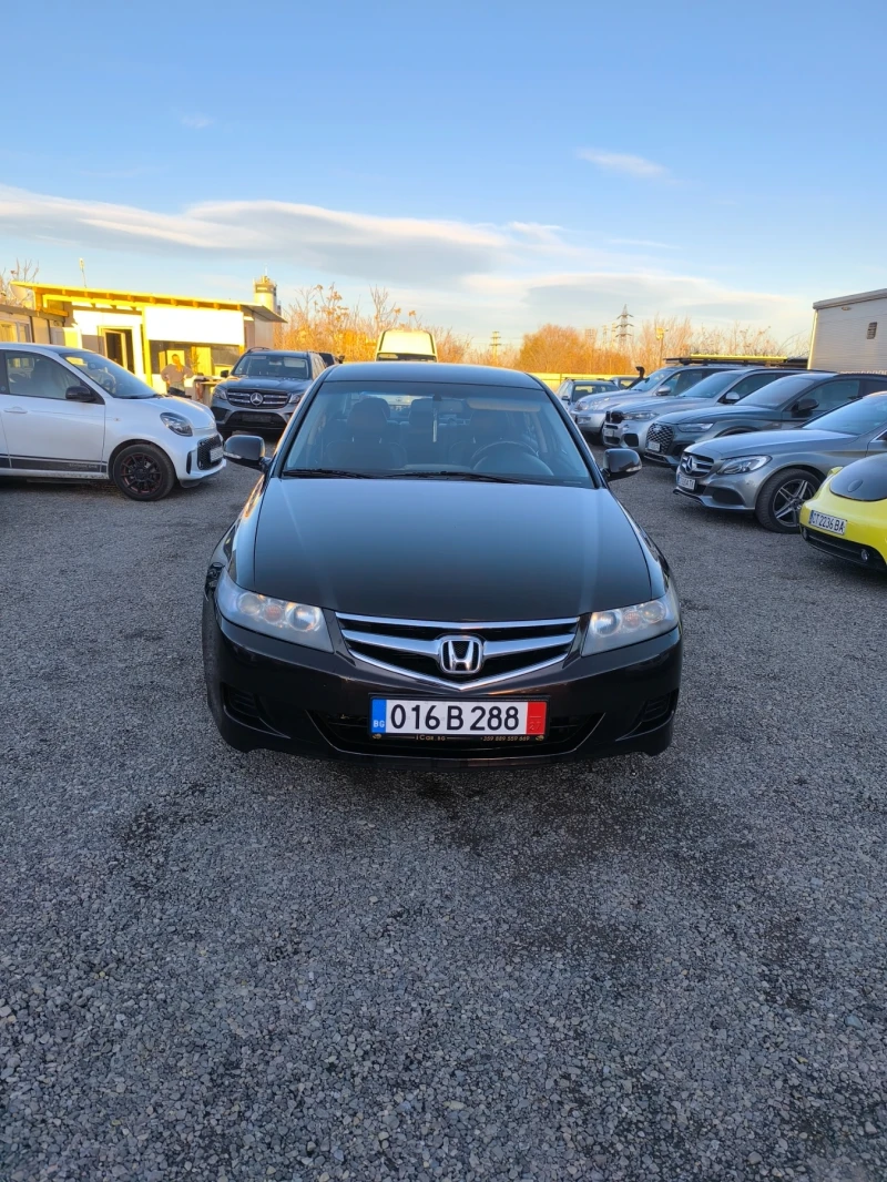 Honda Accord 2.0i-Vtec, снимка 1 - Автомобили и джипове - 48398271