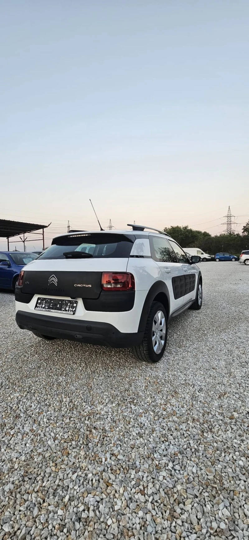 Citroen C4 Cactus 1.2, 82к.с., снимка 9 - Автомобили и джипове - 51357930