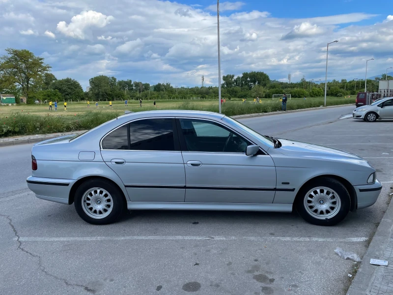 BMW 525 TDS, снимка 3 - Автомобили и джипове - 52477937