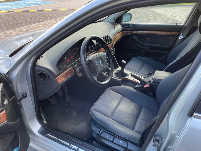 BMW 525 TDS, снимка 13 - Автомобили и джипове - 52477937