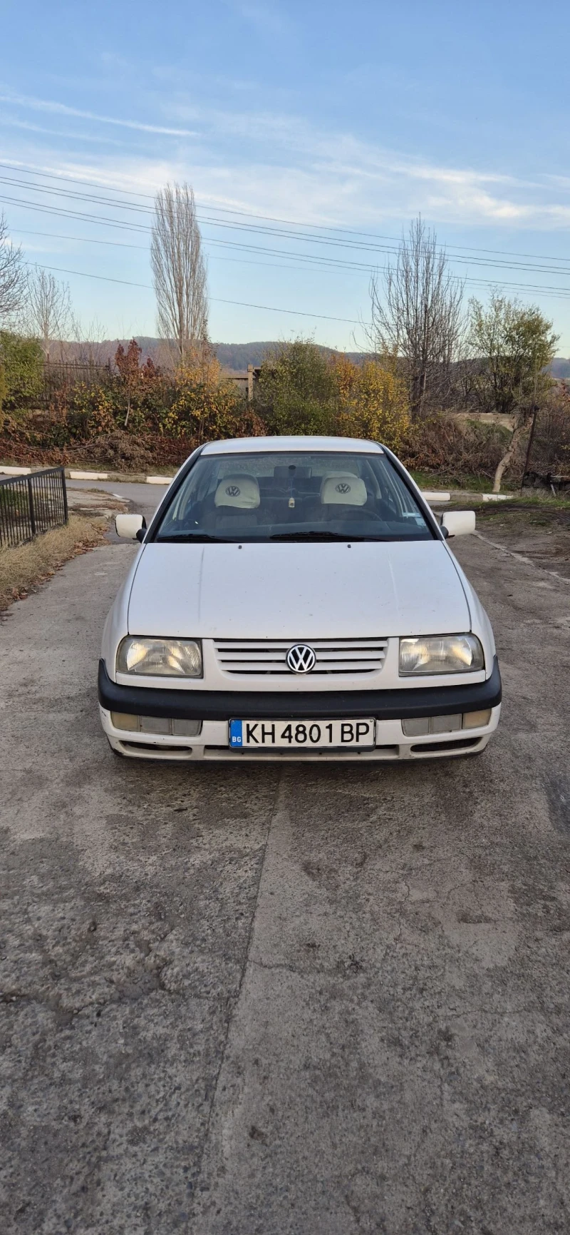 VW Vento, снимка 2 - Автомобили и джипове - 52683973