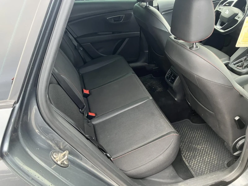 Seat Leon FR/ 2, 0TDI DSG 7 ск. 184к, снимка 9 - Автомобили и джипове - 53044891