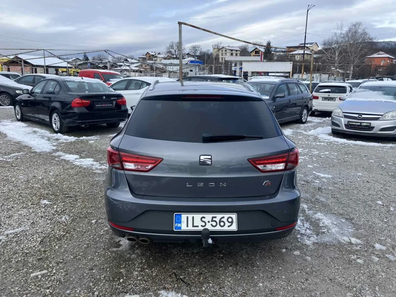 Seat Leon FR/ 2, 0TDI DSG 7 ск. 184к, снимка 4 - Автомобили и джипове - 53044891