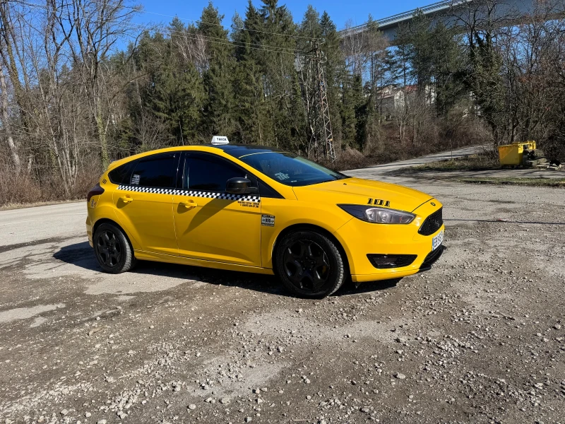 Ford Focus 1.5, снимка 3 - Автомобили и джипове - 53440441