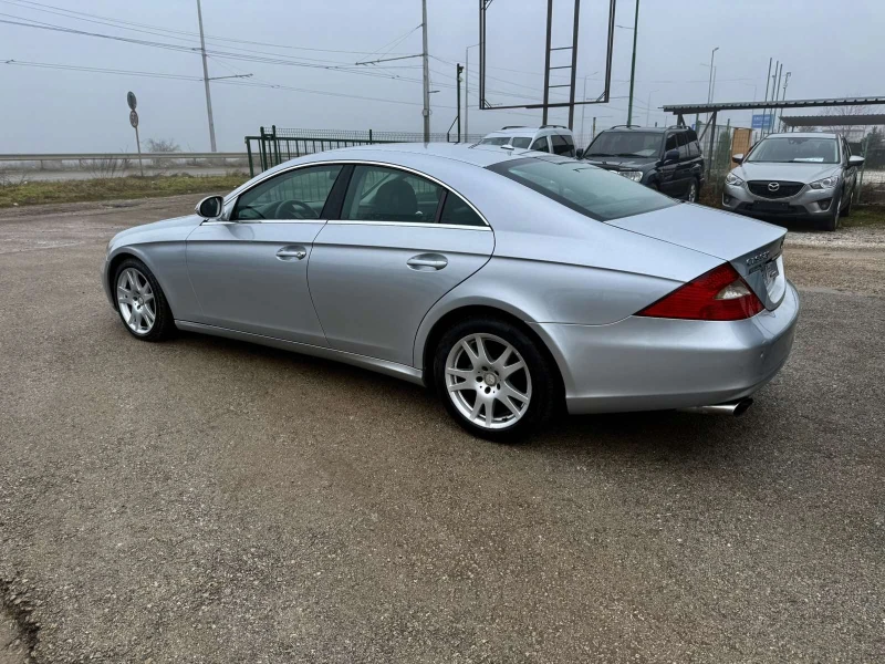 Mercedes-Benz CLS 320 CDI 224kc Italia, снимка 8 - Автомобили и джипове - 53456057