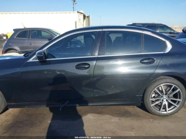 BMW 330 * КОЖА* ПОДГРЕВ* ШИБИДАХ* КАМЕРА* LED* NAVI* , снимка 13 - Автомобили и джипове - 54881169