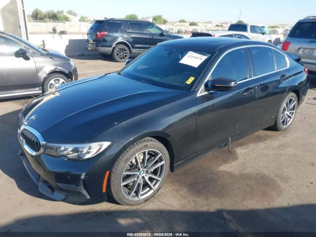BMW 330 * КОЖА* ПОДГРЕВ* ШИБИДАХ* КАМЕРА* LED* NAVI* , снимка 2 - Автомобили и джипове - 54881169