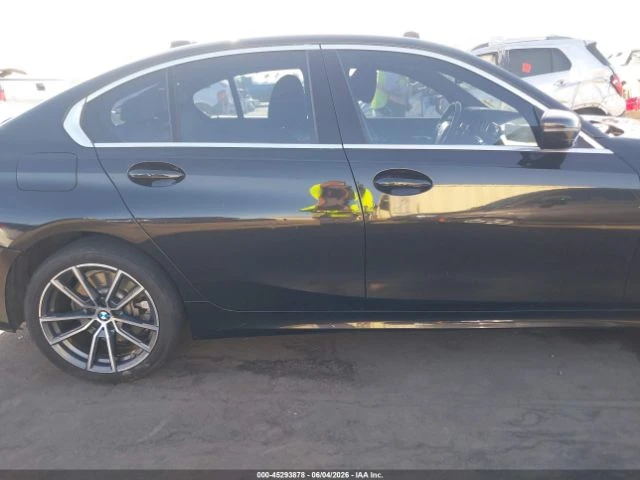 BMW 330 * КОЖА* ПОДГРЕВ* ШИБИДАХ* КАМЕРА* LED* NAVI* , снимка 12 - Автомобили и джипове - 54881169