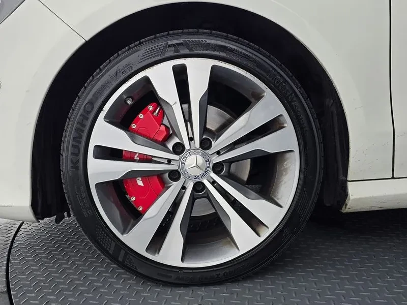 Mercedes-Benz CLA 200 CDI, снимка 5 - Автомобили и джипове - 55096852