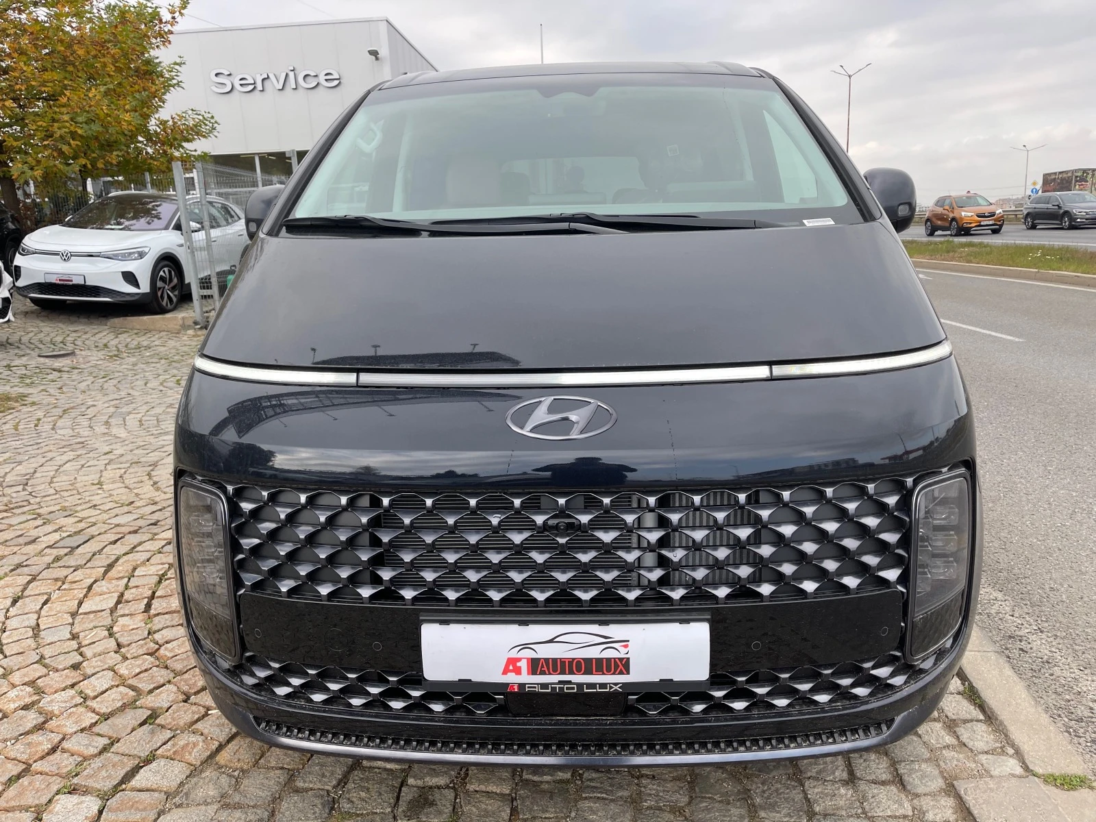 Hyundai Staria 4х4/6+1/luxury+ - изображение 2