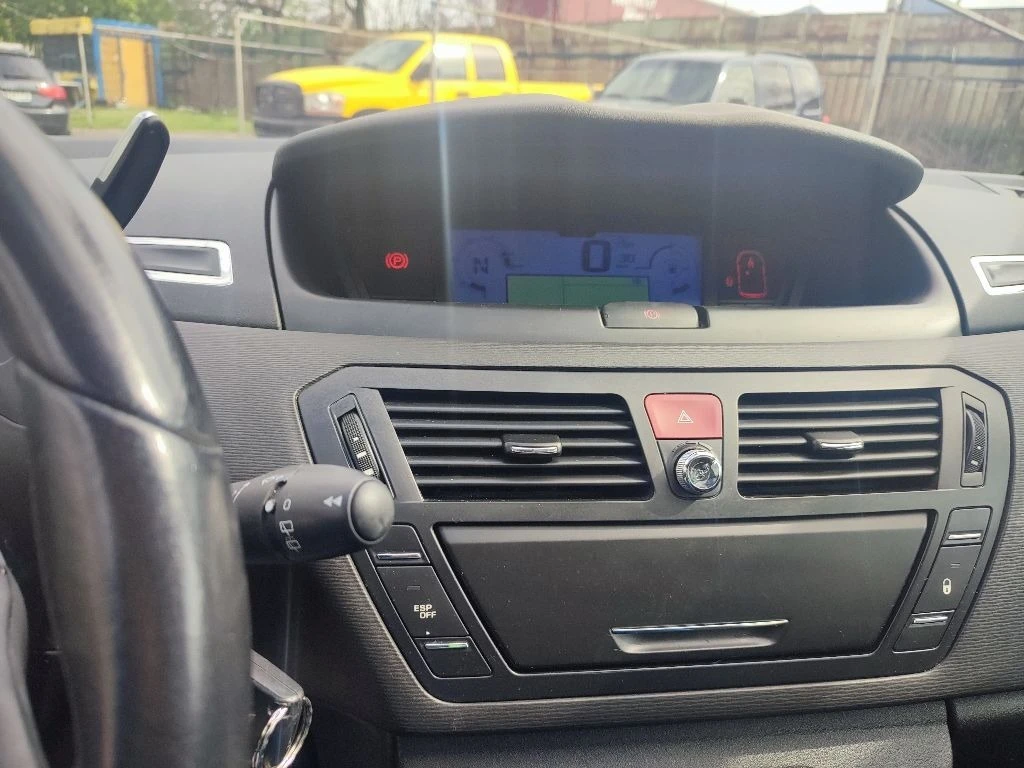Citroen C4 Picasso 1.6HDI-109кс | Mobile.bg — изображение 13