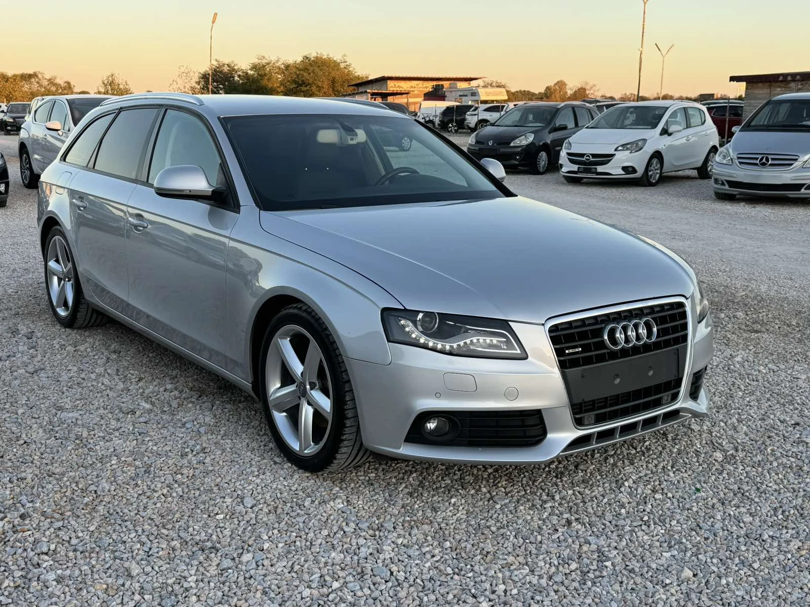 Audi A4 2.0TDI 170ks QUATTRO - изображение 3