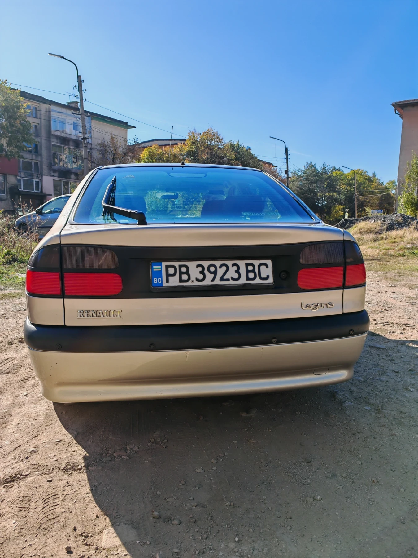 Renault Laguna 2.0 с ГИ - изображение 4