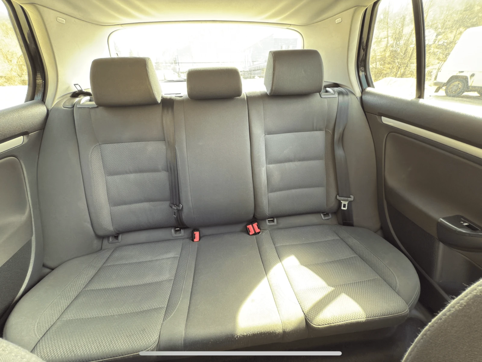 VW Golf  - изображение 9
