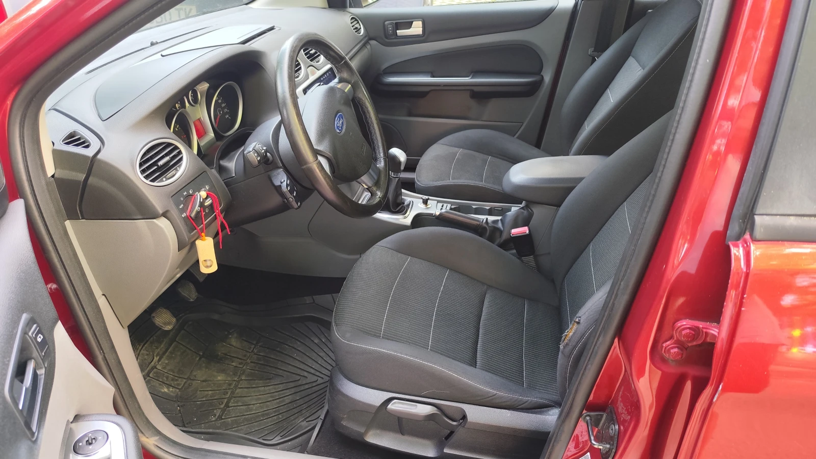 Ford Focus 2.0 TITANIUM LPG - изображение 6