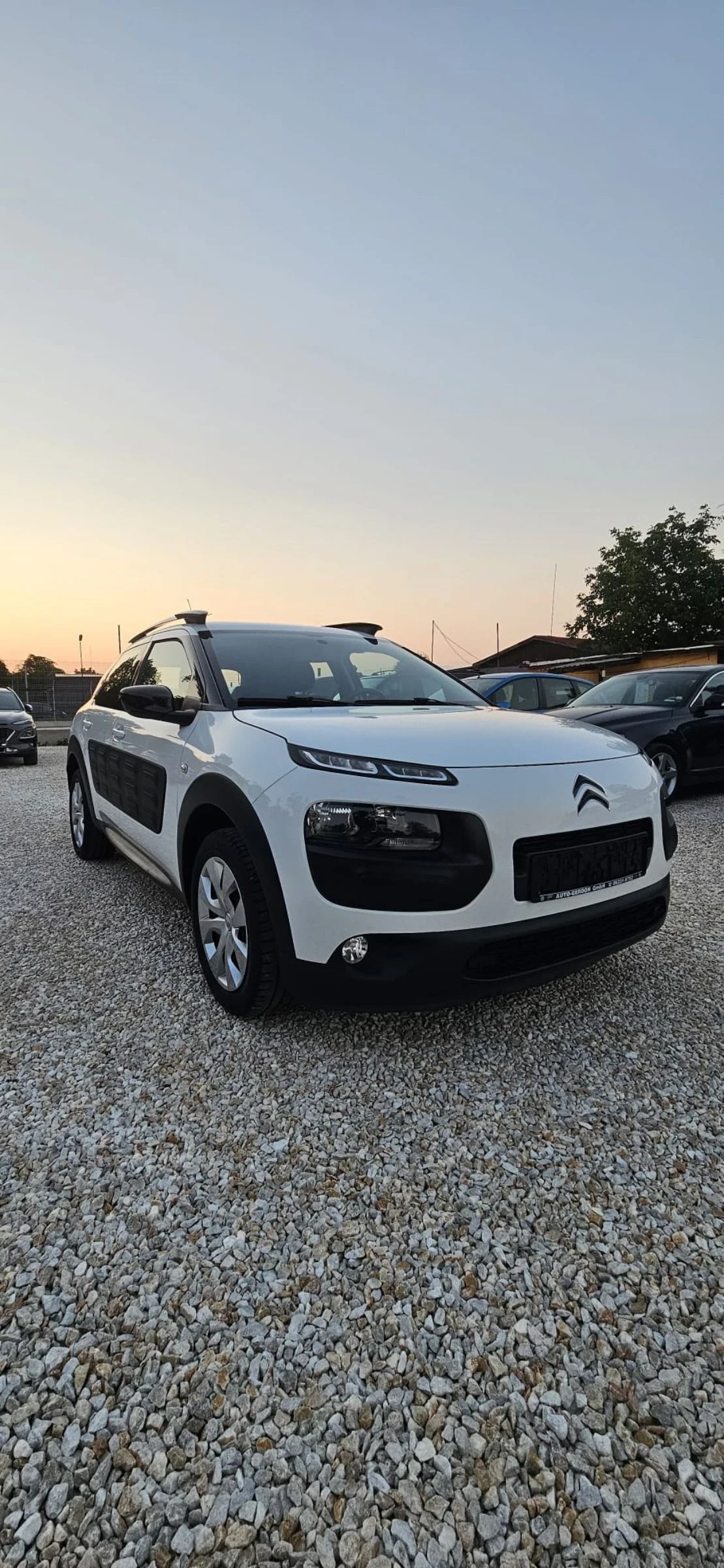 Citroen C4 Cactus 1.2, 82к.с. - изображение 8