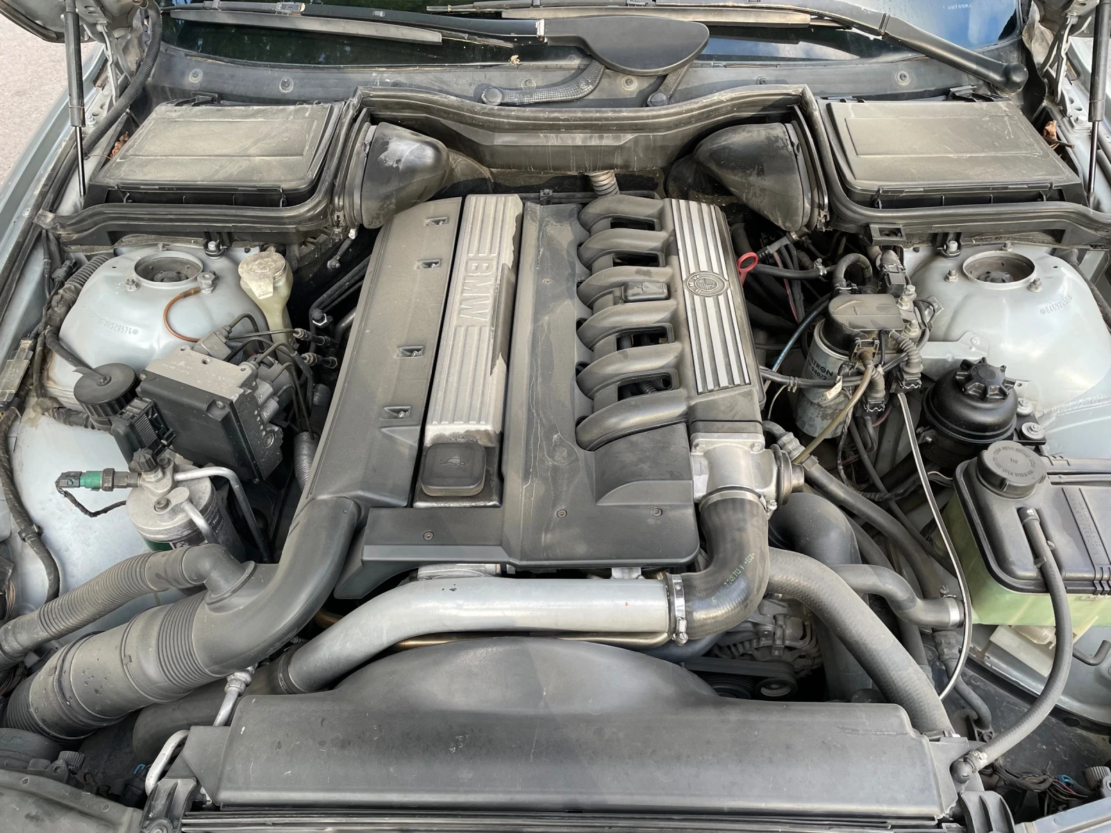 BMW 525 TDS - изображение 2