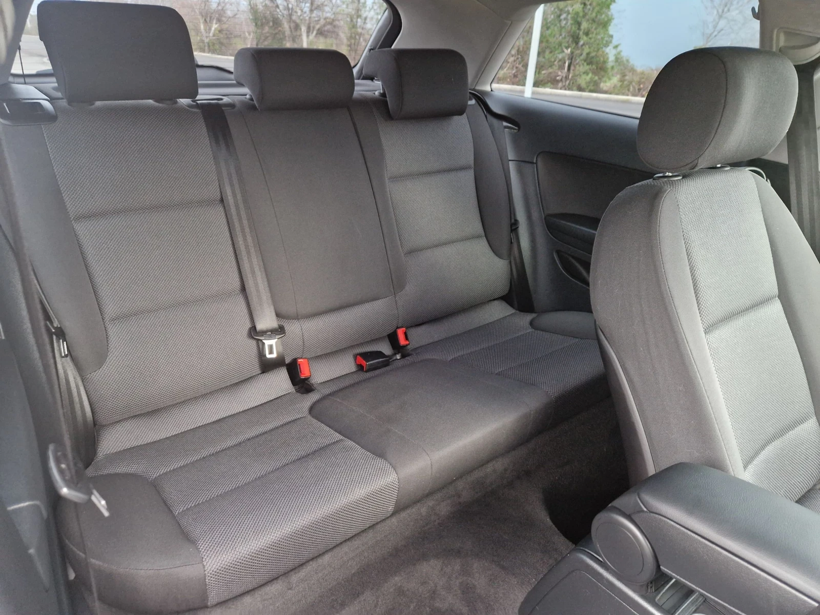 Audi A3 1.6 TDI 90 k.c - изображение 10