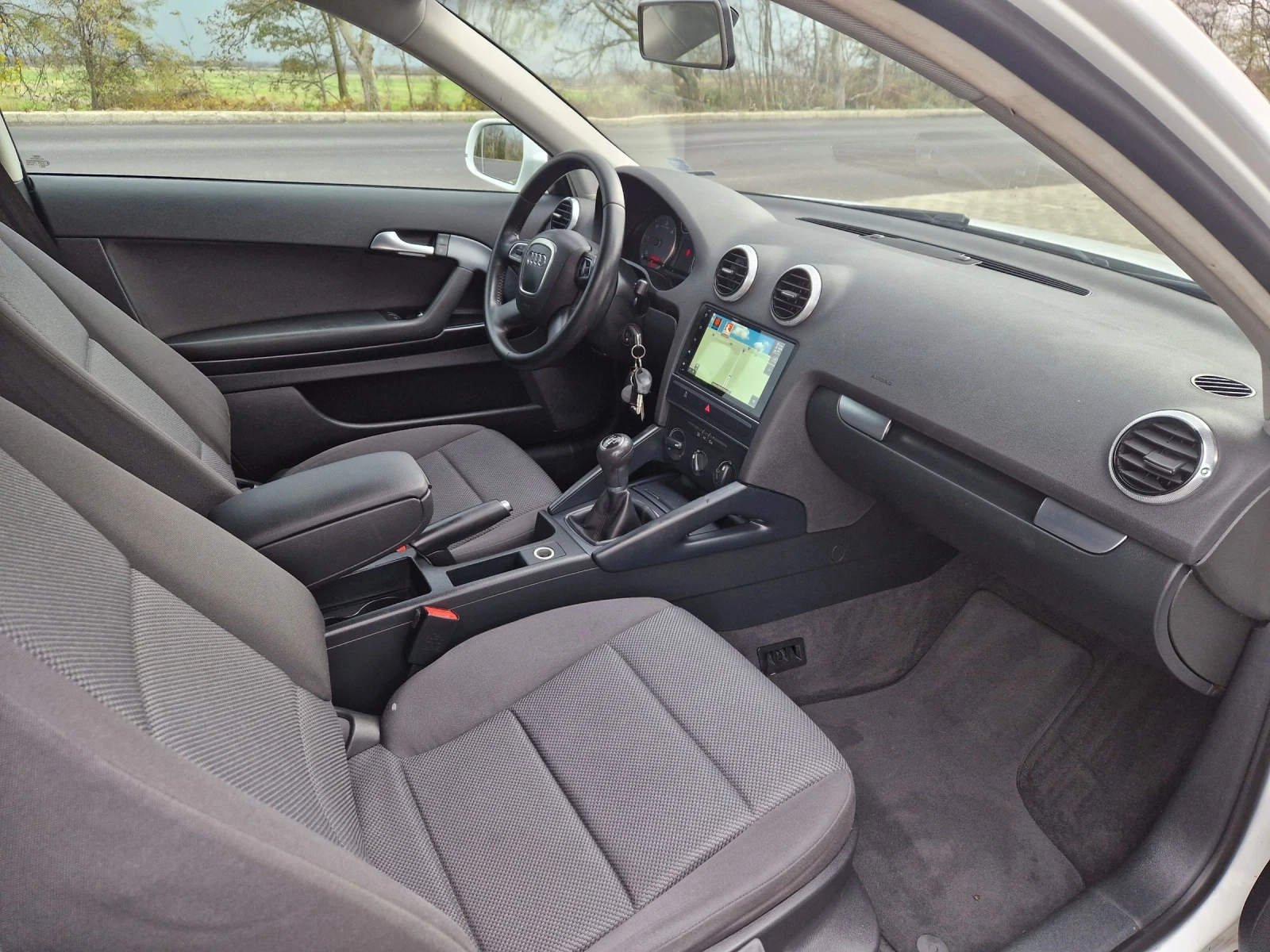 Audi A3 1.6 TDI 90 k.c - изображение 9