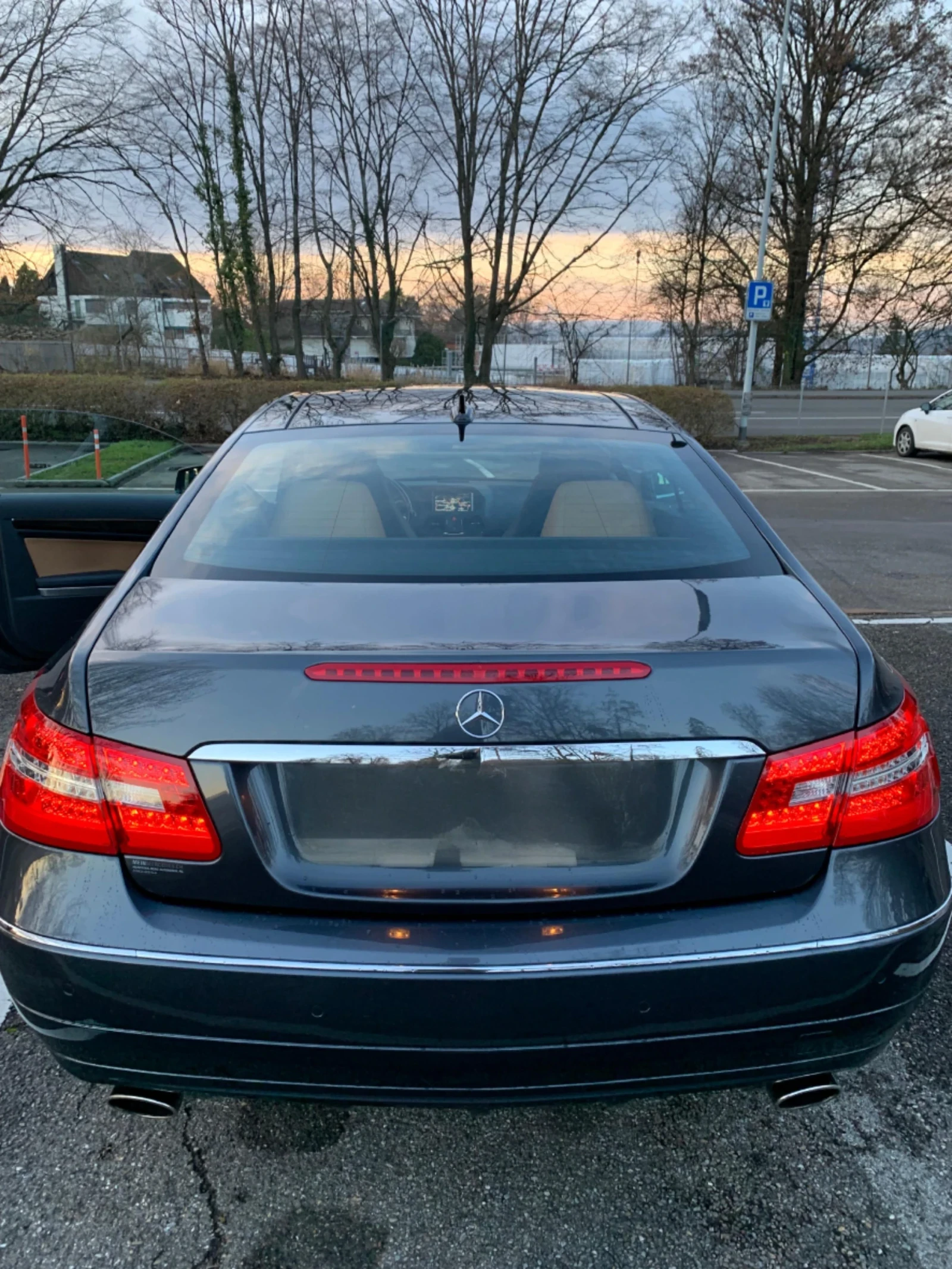 Mercedes-Benz E 350, снимка 2 - Автомобили и джипове - 53728462