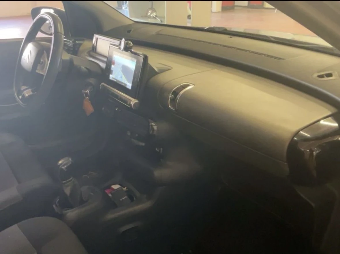 Citroen C4 Cactus 1.6 Blue-HDi Shine , снимка 9 - Автомобили и джипове - 53771796