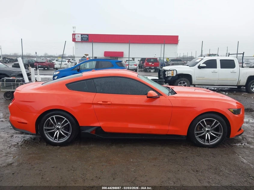 Ford Mustang 2.3l Ecoboost, снимка 13 - Автомобили и джипове - 53907833