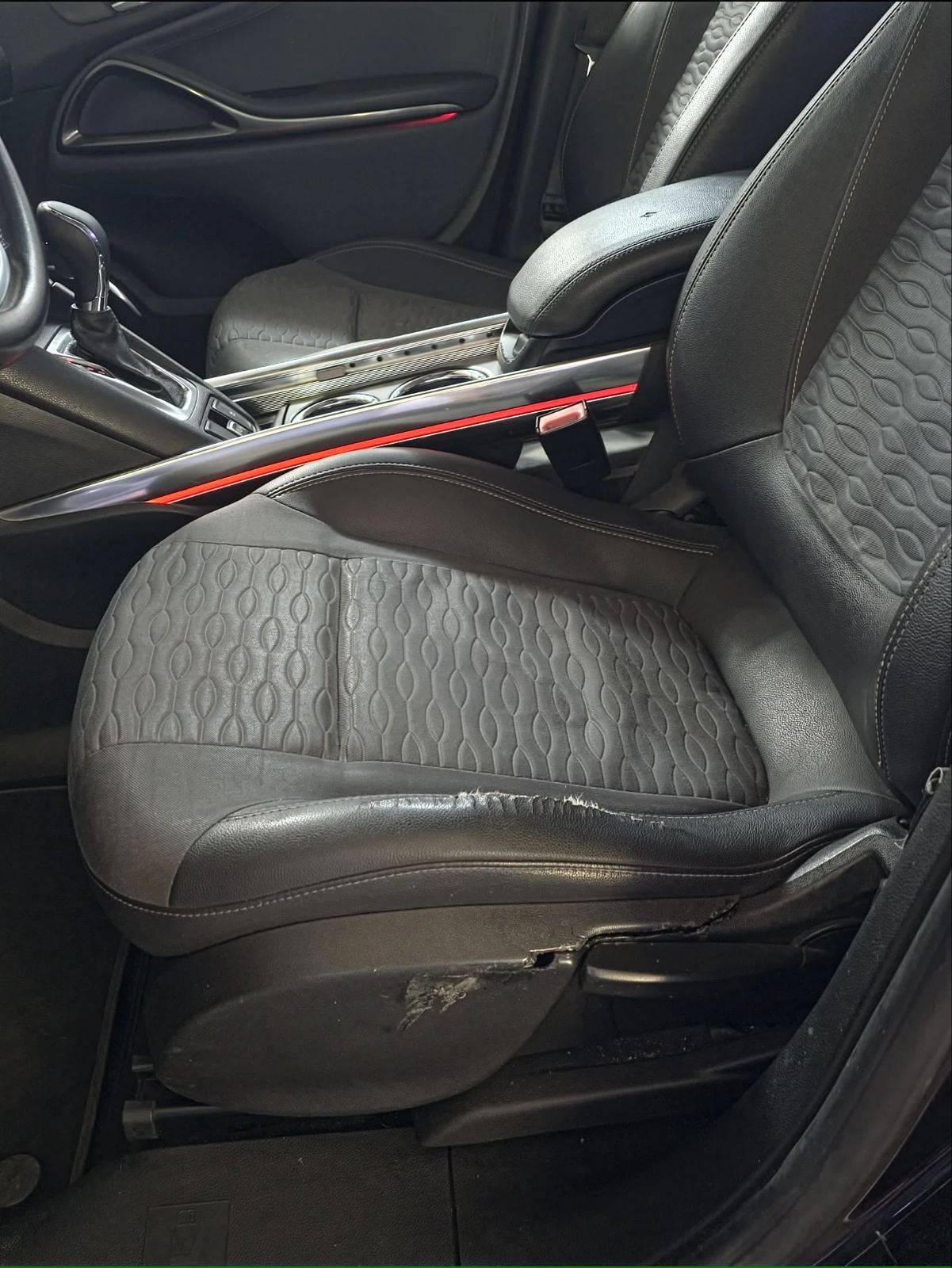 Opel Zafira 2.0 CDI, снимка 10 - Автомобили и джипове - 53976005