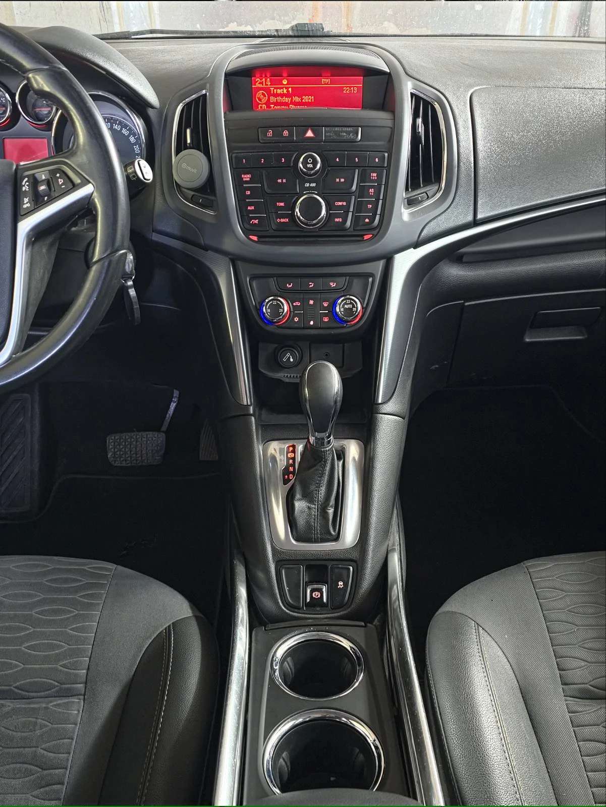 Opel Zafira 2.0 CDI, снимка 8 - Автомобили и джипове - 53976005