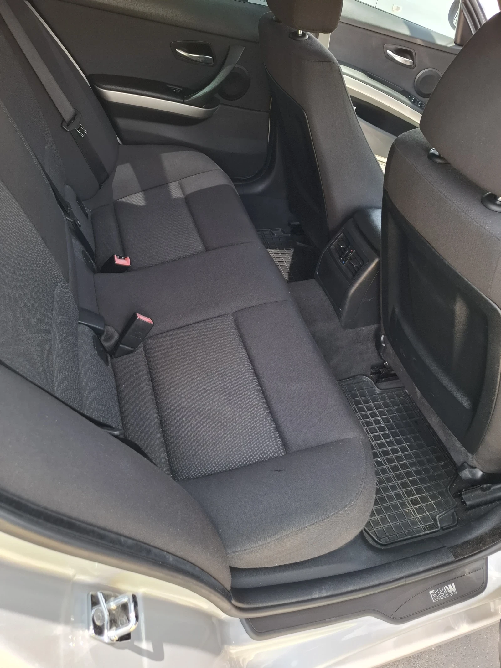 BMW 318, снимка 12 - Автомобили и джипове - 54060875