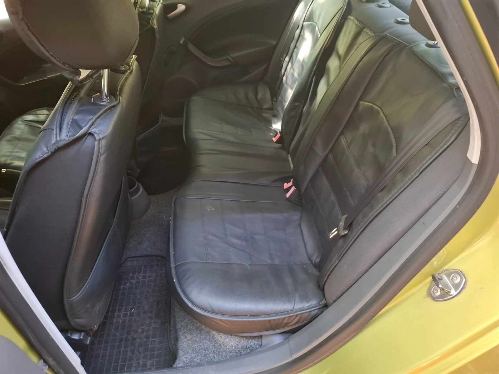 Seat Ibiza, снимка 6 - Автомобили и джипове - 55778869