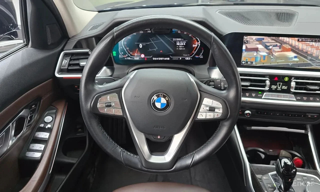 BMW 320 d Touring Luxury| ПАНОРАМА| ПАМЕТ| ЩОРИ| ФИКС ЦЕНА, снимка 13 - Автомобили и джипове - 55920876