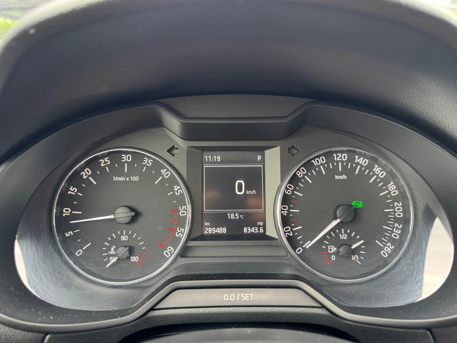 Skoda Octavia 2.0TDI 4x4 DSG, снимка 10 - Автомобили и джипове - 55948856