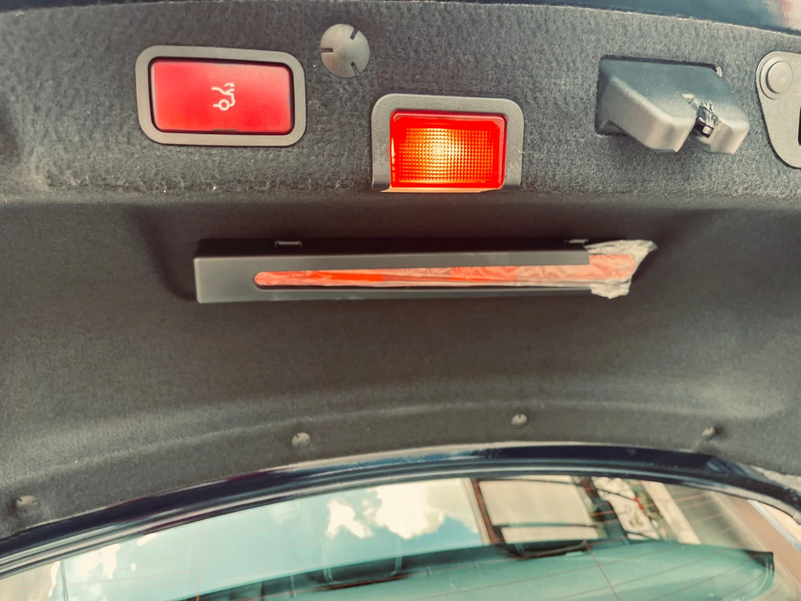 Mercedes-Benz C 220 AMG LINE. LED. , снимка 14 - Автомобили и джипове - 56012190