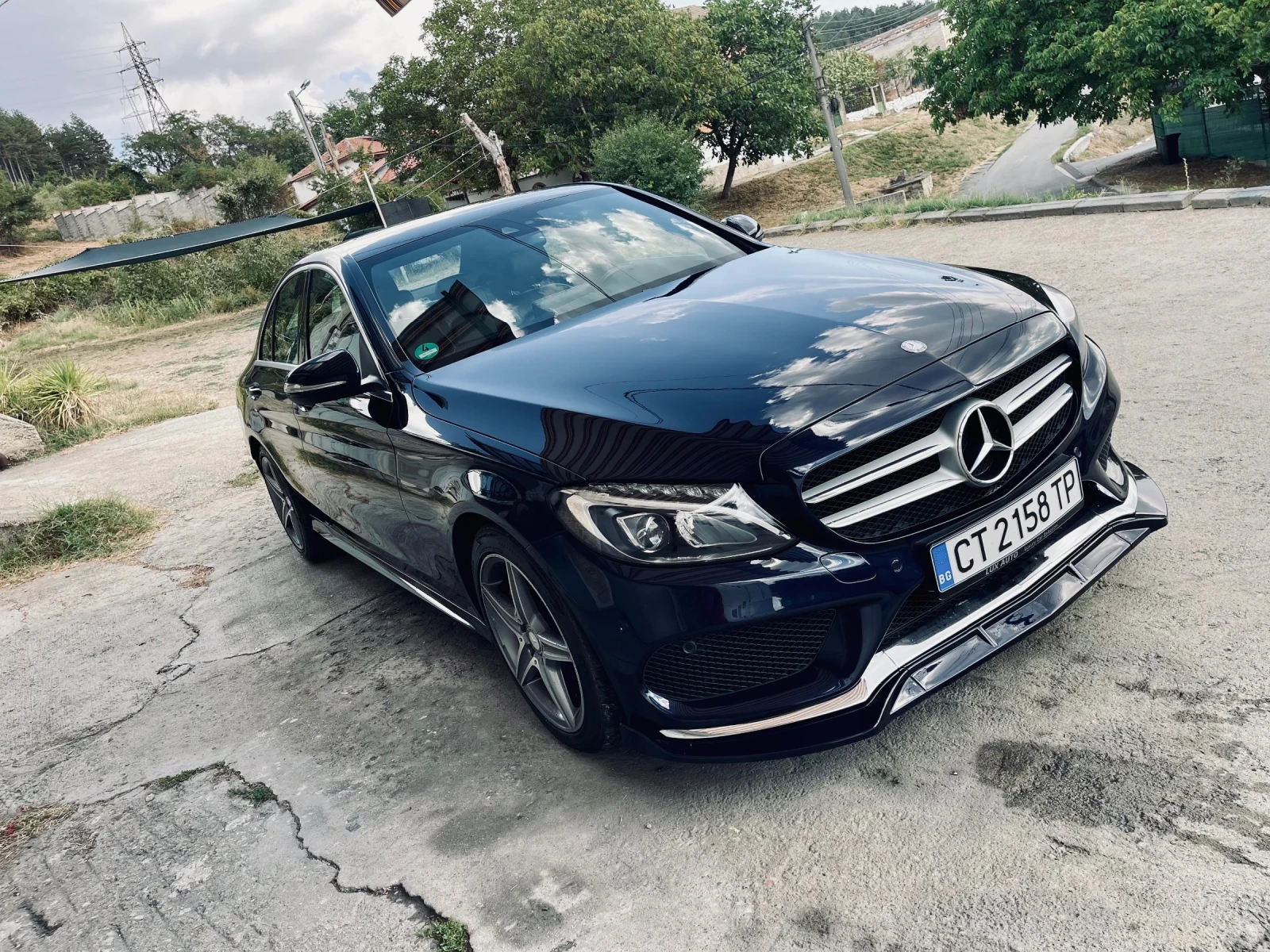 Mercedes-Benz C 220 AMG LINE. LED. , снимка 3 - Автомобили и джипове - 56012190