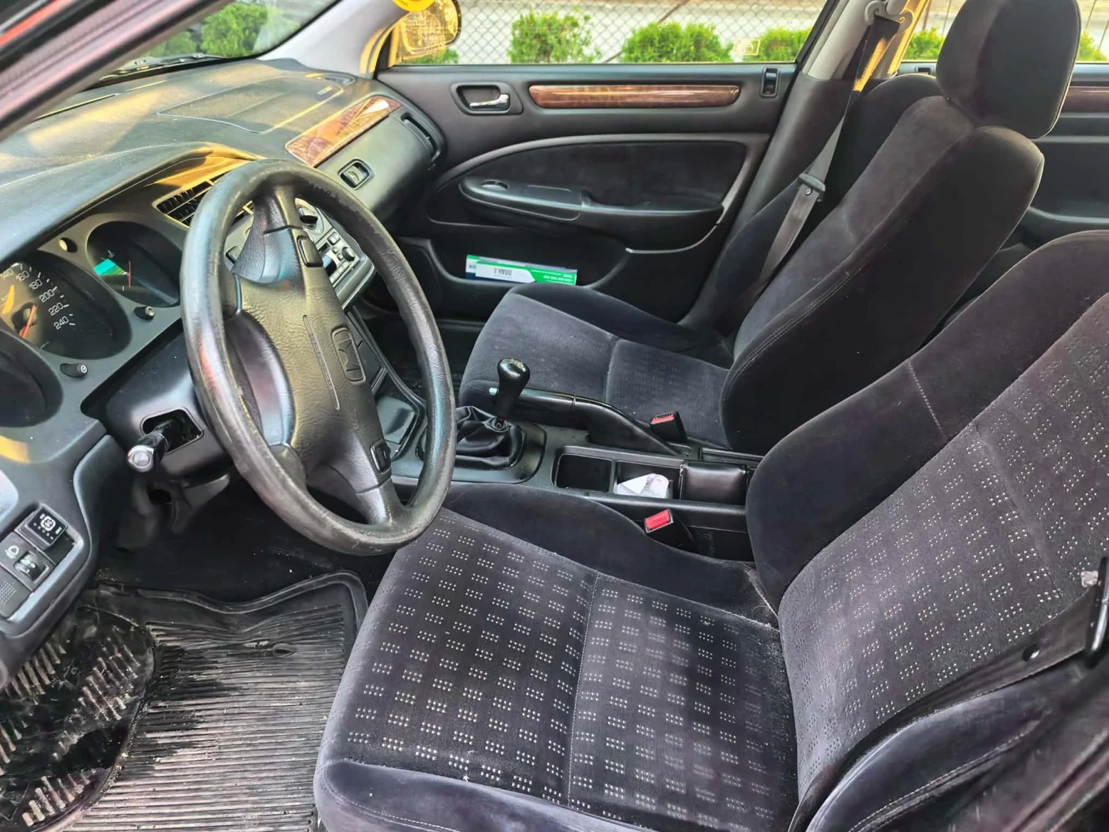 Honda Accord LPG, снимка 4 - Автомобили и джипове - 56136687