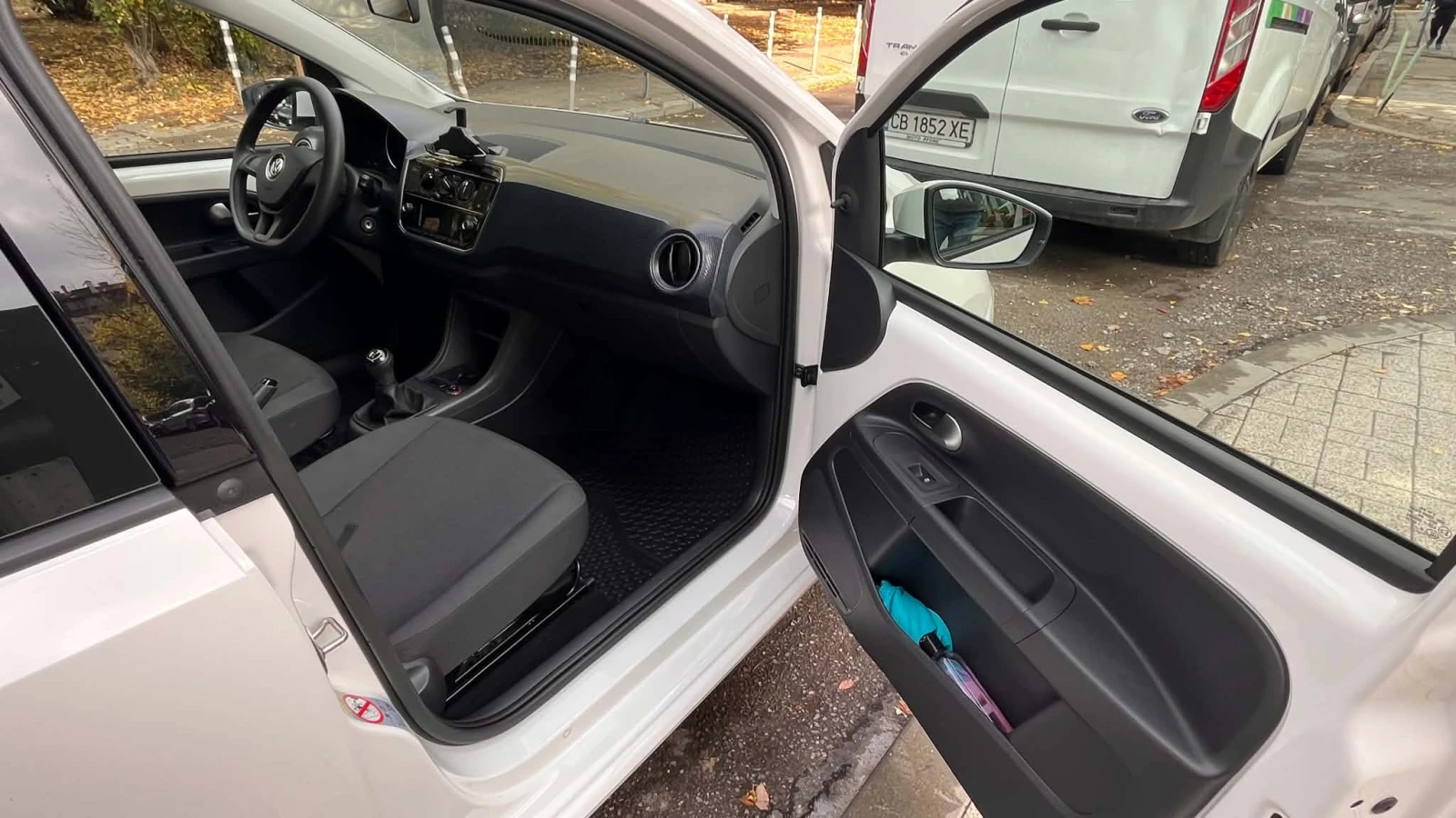 VW Up Move Up!, снимка 6 - Автомобили и джипове - 56542482