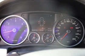 VW Touareg 3.0TDI - лизинг без първоначална, снимка 10