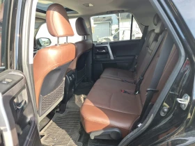 Toyota 4runner LIMITED * 4WD * 2022 * CARFAX * 7 МЕСТЕН * , снимка 10
