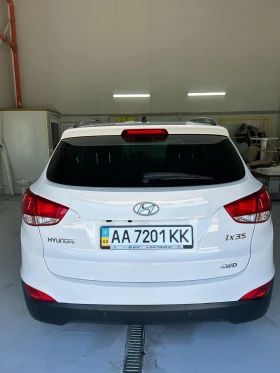 Hyundai IX35 2.0 бензин автомат 4х4, снимка 4