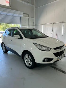 Hyundai IX35 2.0 бензин автомат 4х4, снимка 7
