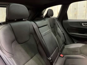 Volvo XC60 * T6 AWD R DESIGN| 21 WHEELS| 2 SETS * CARFAX * ЦЕ, снимка 14