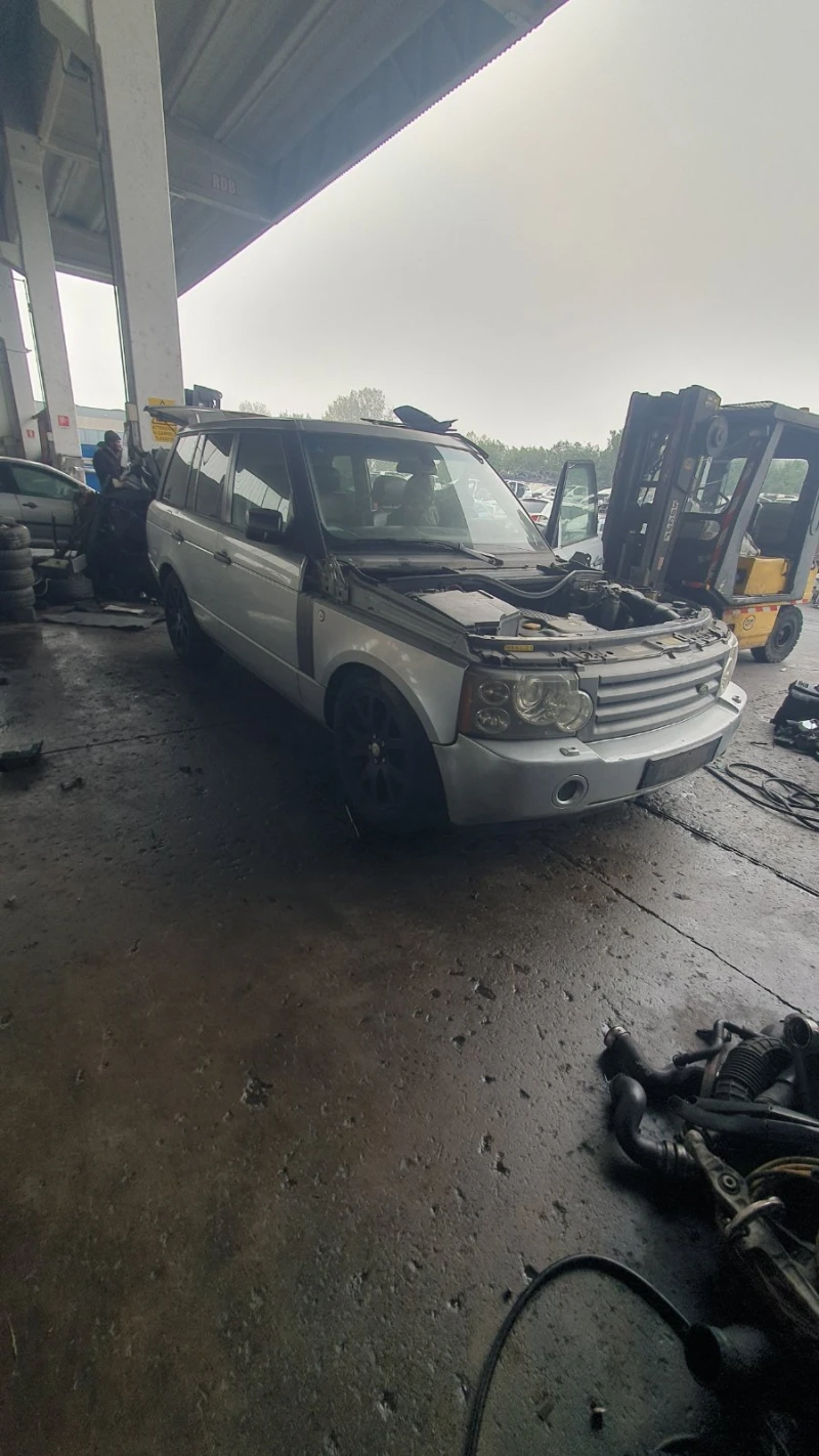 Land Rover Range rover 3.0 D, снимка 1 - Автомобили и джипове - 48246474