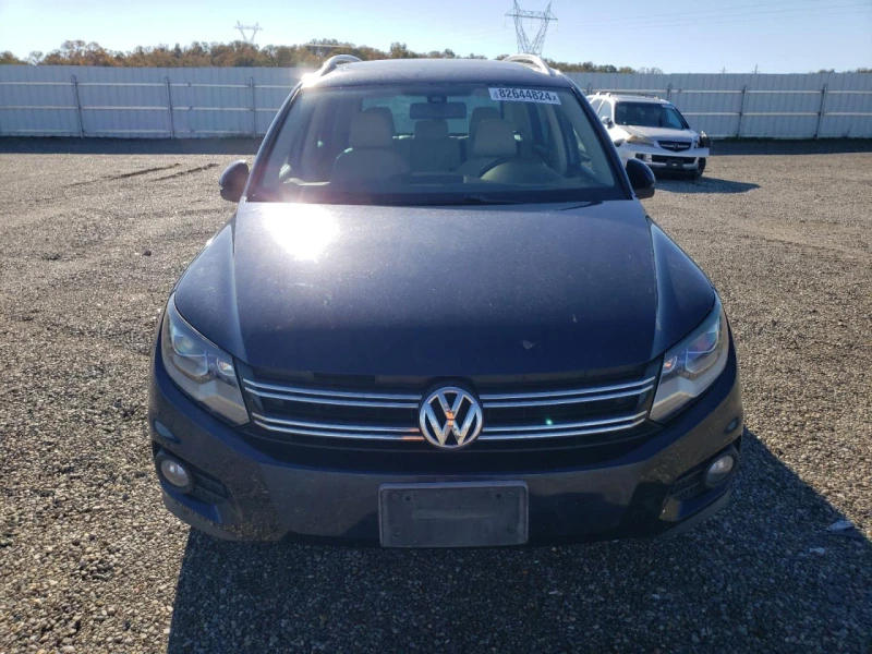 VW Tiguan 2.0L 4 Front-wheel Drive, снимка 7 - Автомобили и джипове - 48395924