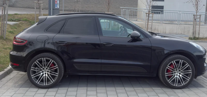 Porsche Macan Turbo CARBON BURMESTER , снимка 4 - Автомобили и джипове - 49600242