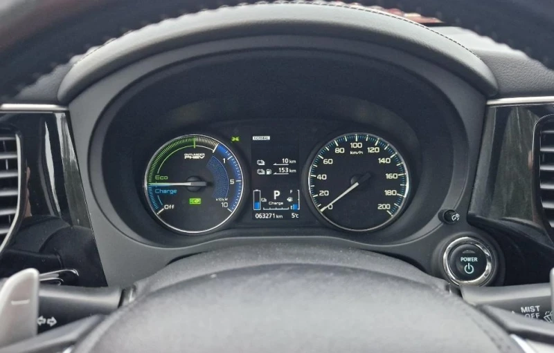 Mitsubishi Outlander PHEV, Plugin Hybride, снимка 15 - Автомобили и джипове - 49670818