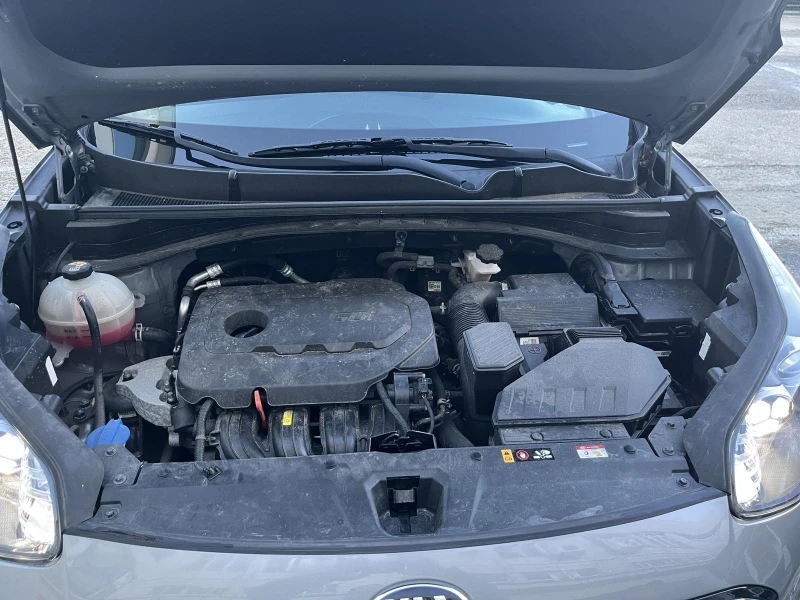 Kia Sportage, снимка 16 - Автомобили и джипове - 52447554