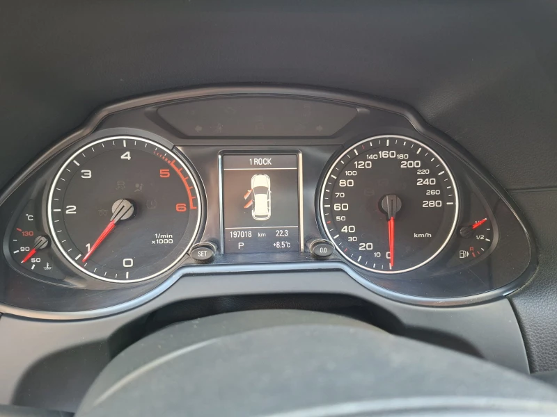 Audi Q5, снимка 7 - Автомобили и джипове - 52631262