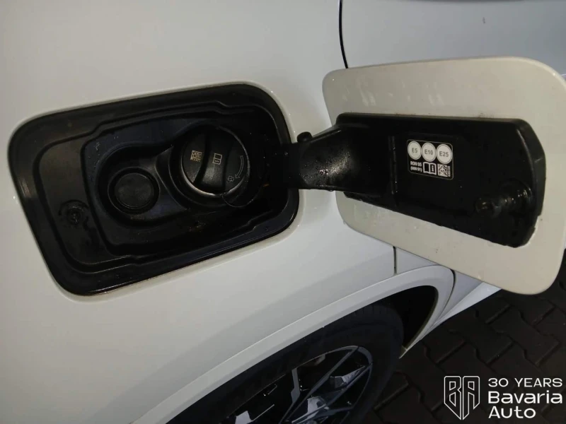 BMW X3 30e xDrive M Sport Paket Sportautomatic, снимка 10 - Автомобили и джипове - 52775493