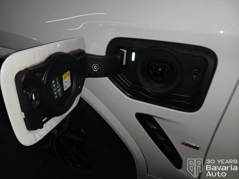 BMW X3 30e xDrive M Sport Paket Sportautomatic, снимка 9 - Автомобили и джипове - 52775493