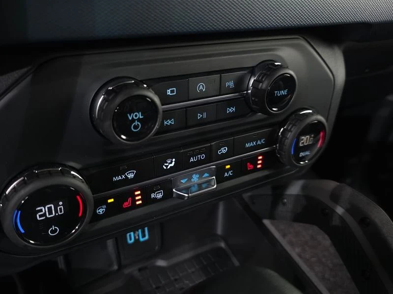 Ford Bronco 2.3 Automatic, снимка 17 - Автомобили и джипове - 55789027